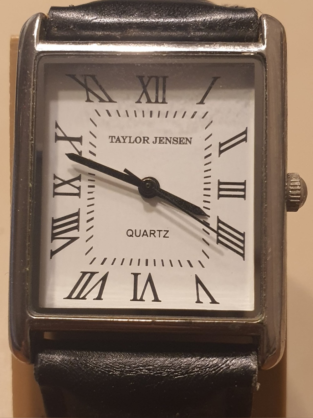 🦋10/$20🦋 Taylor Jensen Silver/White Leather Women's Watch